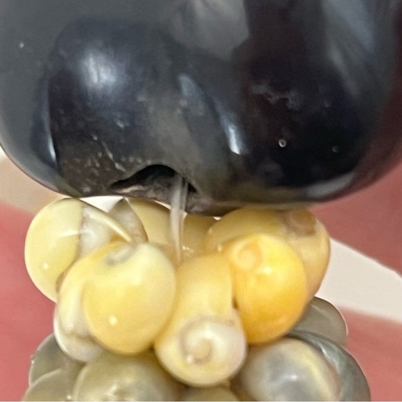 VTG Mini Shell & Lucite Chunky Ribbon Tie Necklace - Picture 10 of 13